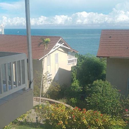 Ocho Rios 2 Bedroom Apartment/Flat ภายนอก รูปภาพ